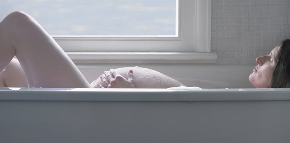 Картинки по запросу bath during pregnancy