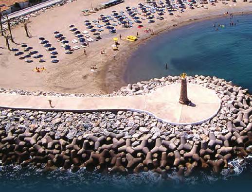 Description: Playa Puerto Banús