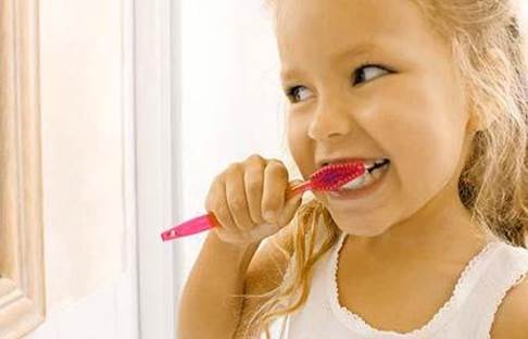 Description: Experts recommend brushing twice a day, and state that at 6 or 7 years old most children will be able to brush their teeth without help