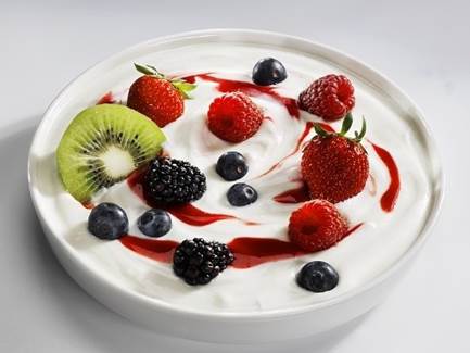 Yoghurt is good for digestive system of pregnant women.