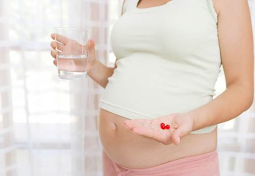 Folic acid can prevent genetic errors that lead to premature delivery.