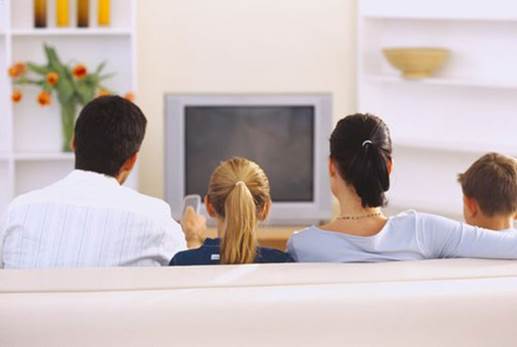 Parents should spend spare time or night to watch TV with children.