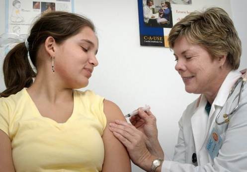 Vaccination is the best choice to prevent mumps.