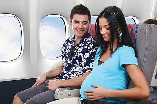 Pregnant women are allowed to go by plane like normal people in the first 8 months, except for people that have history of premature birth or miscarriage.