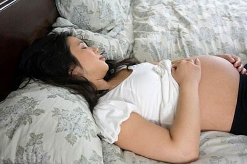 Every night, pregnant women should sleep at least 8 hours.