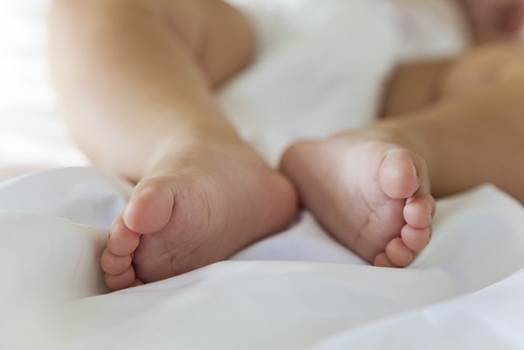 Toes of newborn babies often lower.