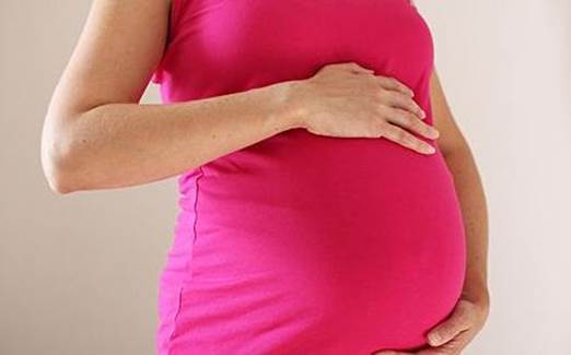 Women with symptoms of pre-eclampsia must go to their nearest doctor or clinic straight away.