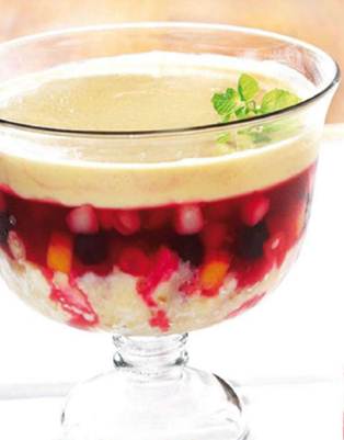 Description: Mixed Fruit Trifle with Raspberry Jelly