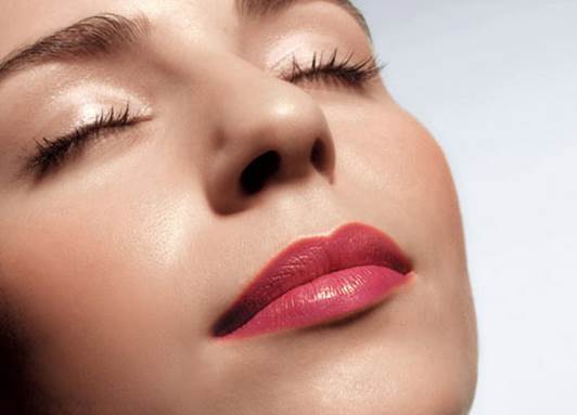 Comparing to other skin area, the lip skin area is often thinner so it’s more vulnerable by the weather.