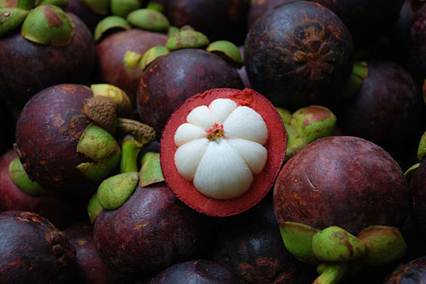 Description: Xanthones in mangosteen blocks against inflammation naturally in the cells.