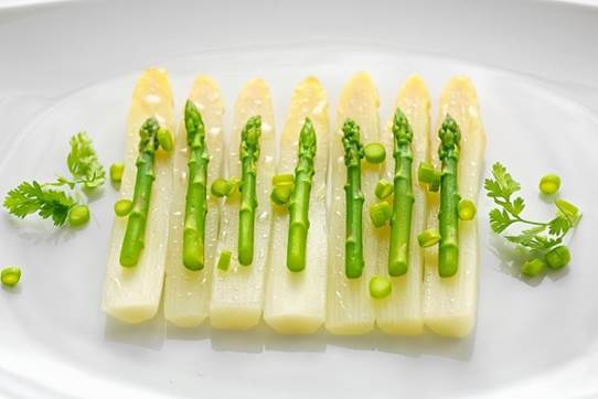 Asparagus not only is rich of folic acid but also contains fiber that is good for babies’ digestive system.