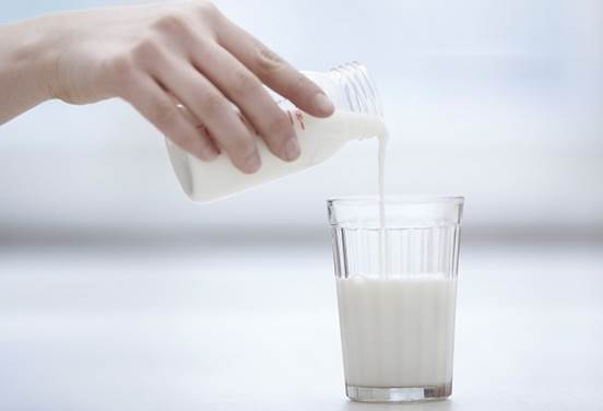 Children who drink milk usually have better health, immunity and the concentration of vitamin D in blood than others.