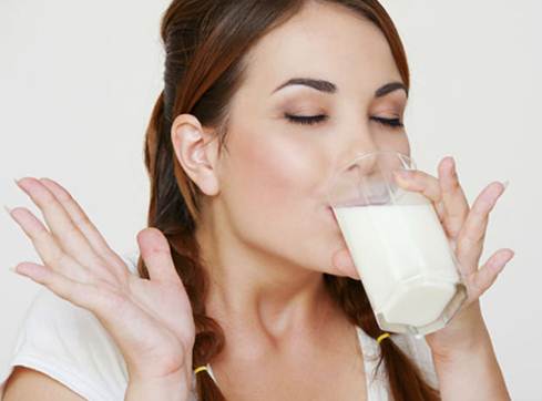 Description: There’re many kinds of milk like: skimmed milk, low-fat milk… that help to lose weight