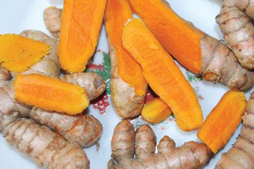 Description: Turmeric helps with healing scars, reducing melasmas and wrinkles that appear on the skin