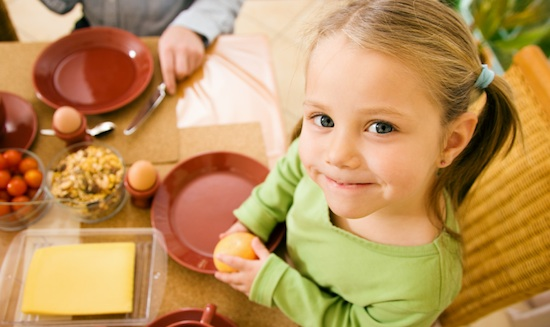 Description: Children who are 3 years old and older are often more independent and stubborn in eating.